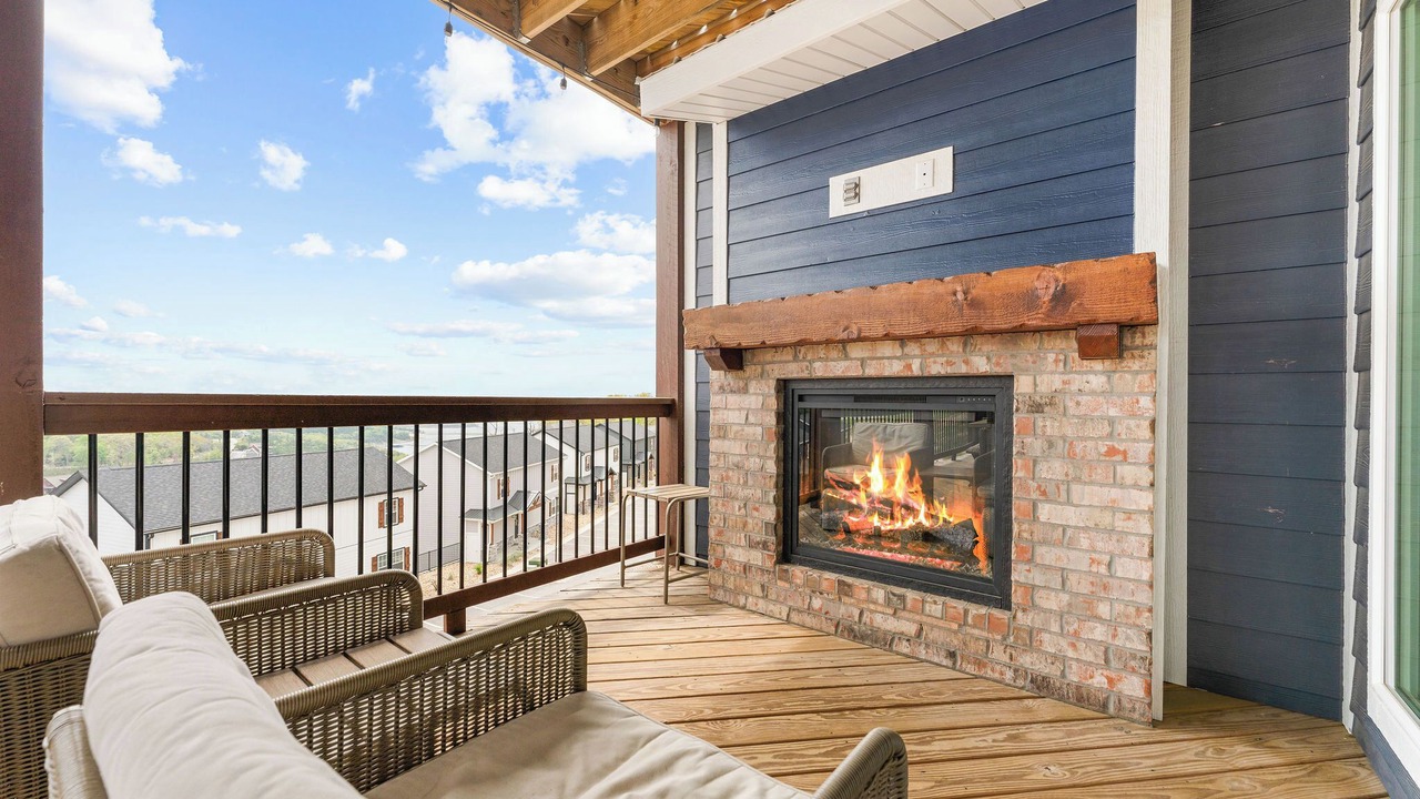 Photo of Livingroom in Table Rock