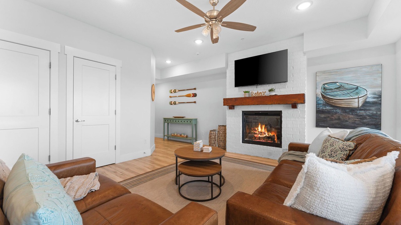 Photo of Livingroom in Table Rock