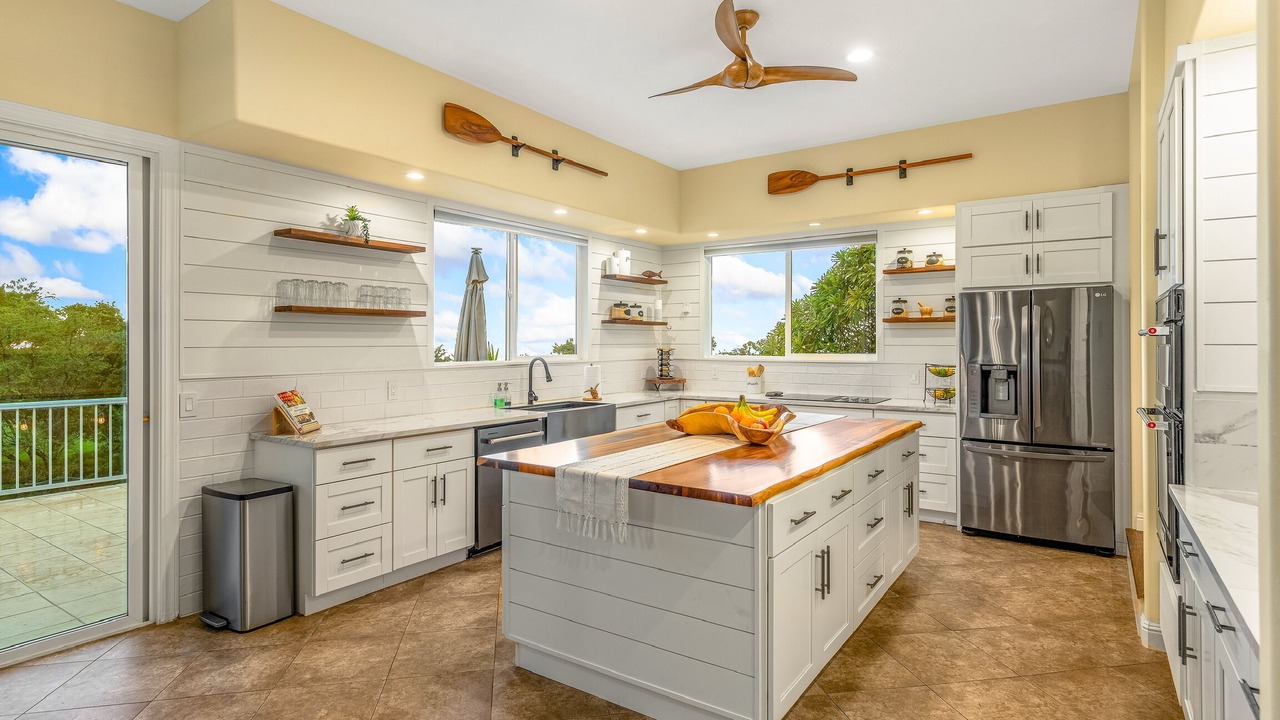 Photo of Kitchen in Waikoloa Village
