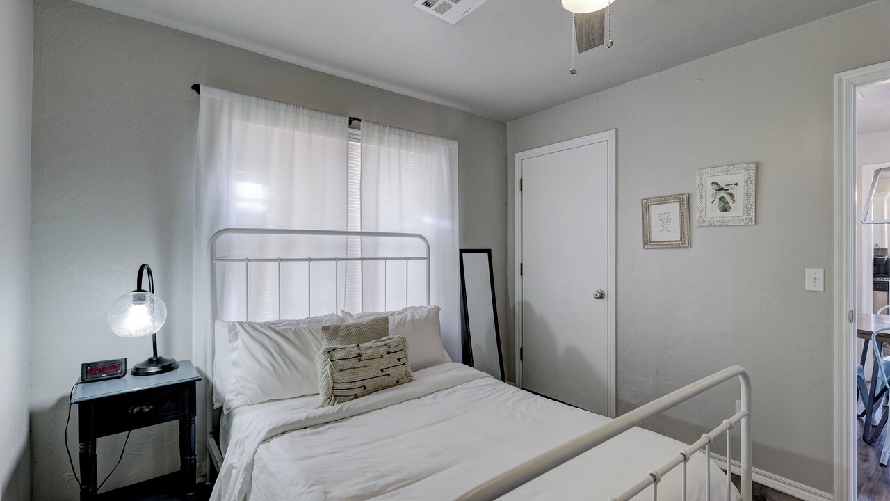 Photo of Bedroom in Midwest City
