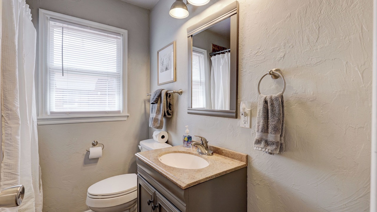 Photo of Bathroom in Midwest City