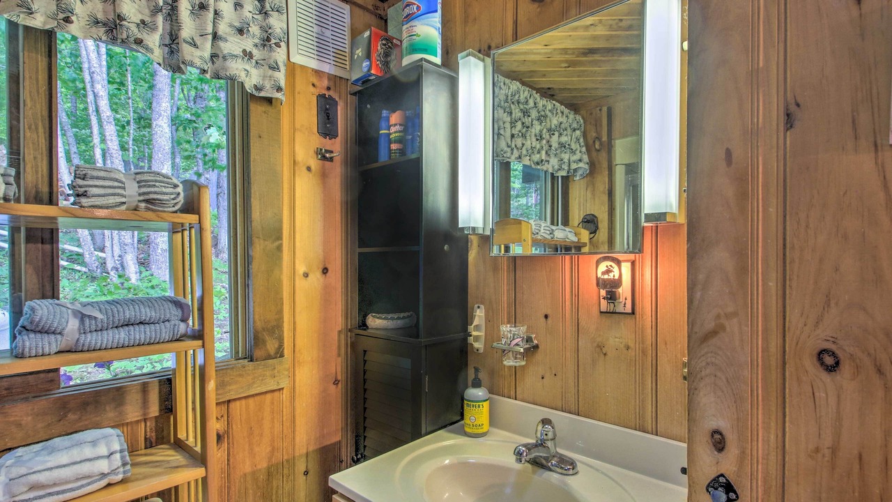 Photo of Bathroom in Casco