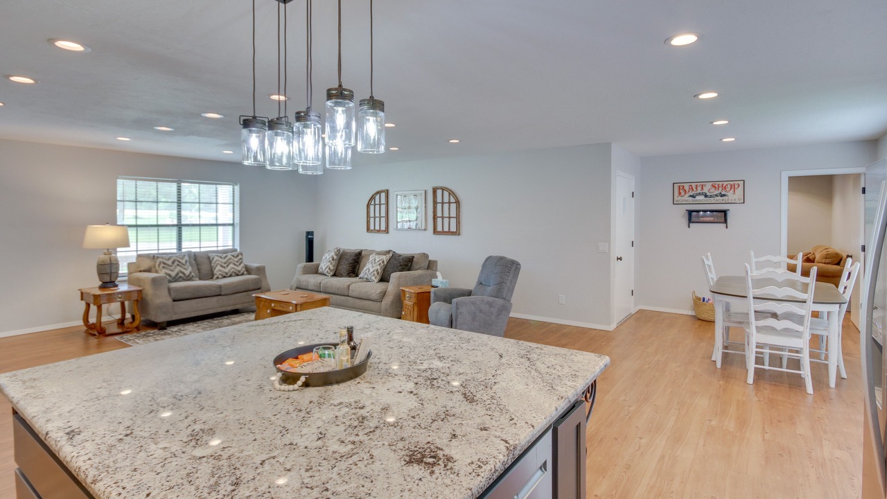 Photo of Livingroom in Grove