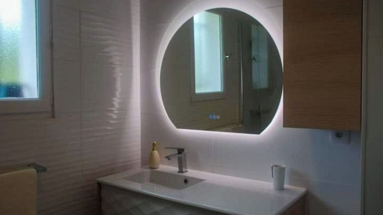 Photo of Bathroom in Limendous