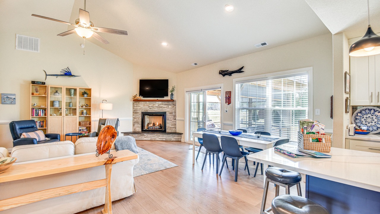 Photo of Livingroom in Cape Charles