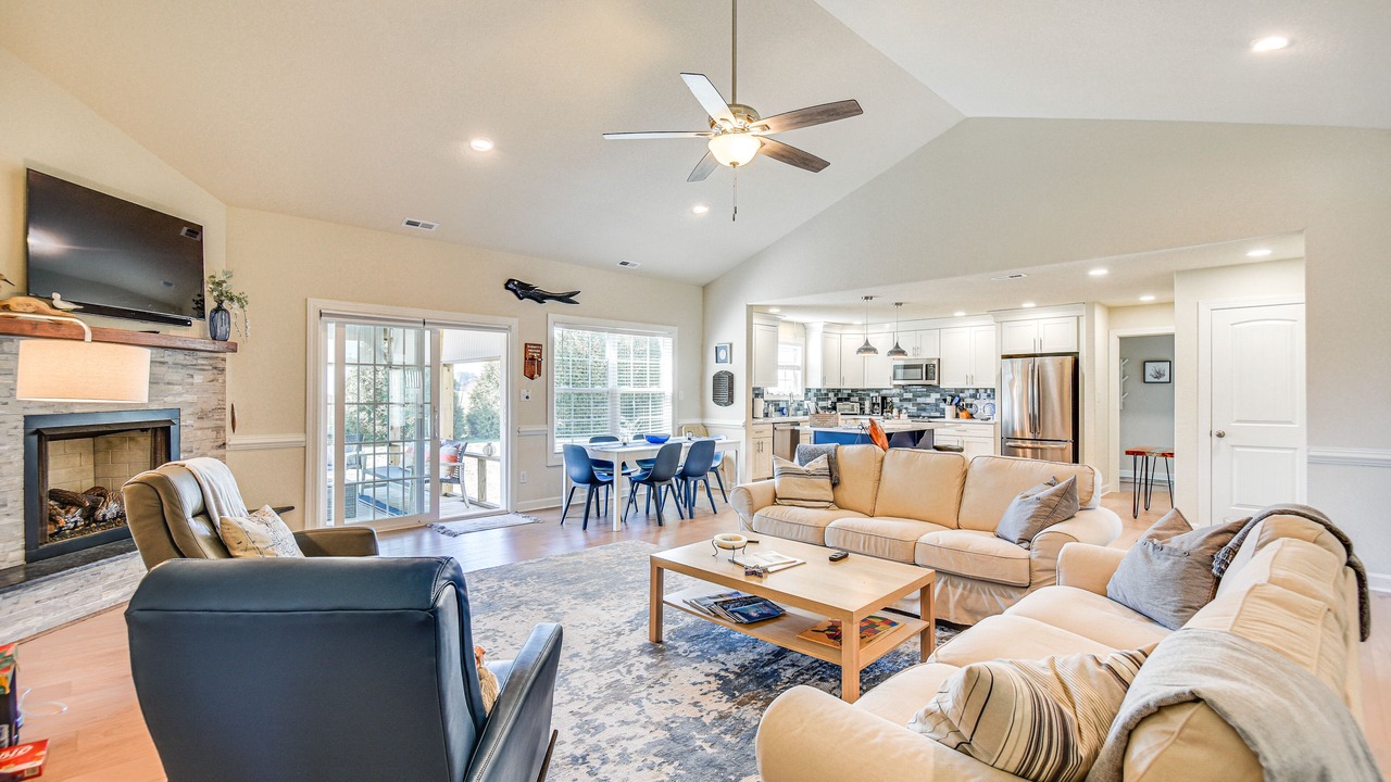 Photo of Livingroom in Cape Charles