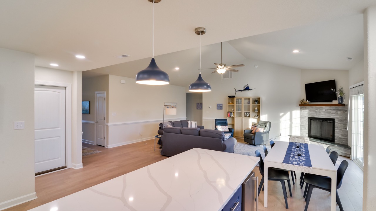 Photo of Livingroom in Cape Charles