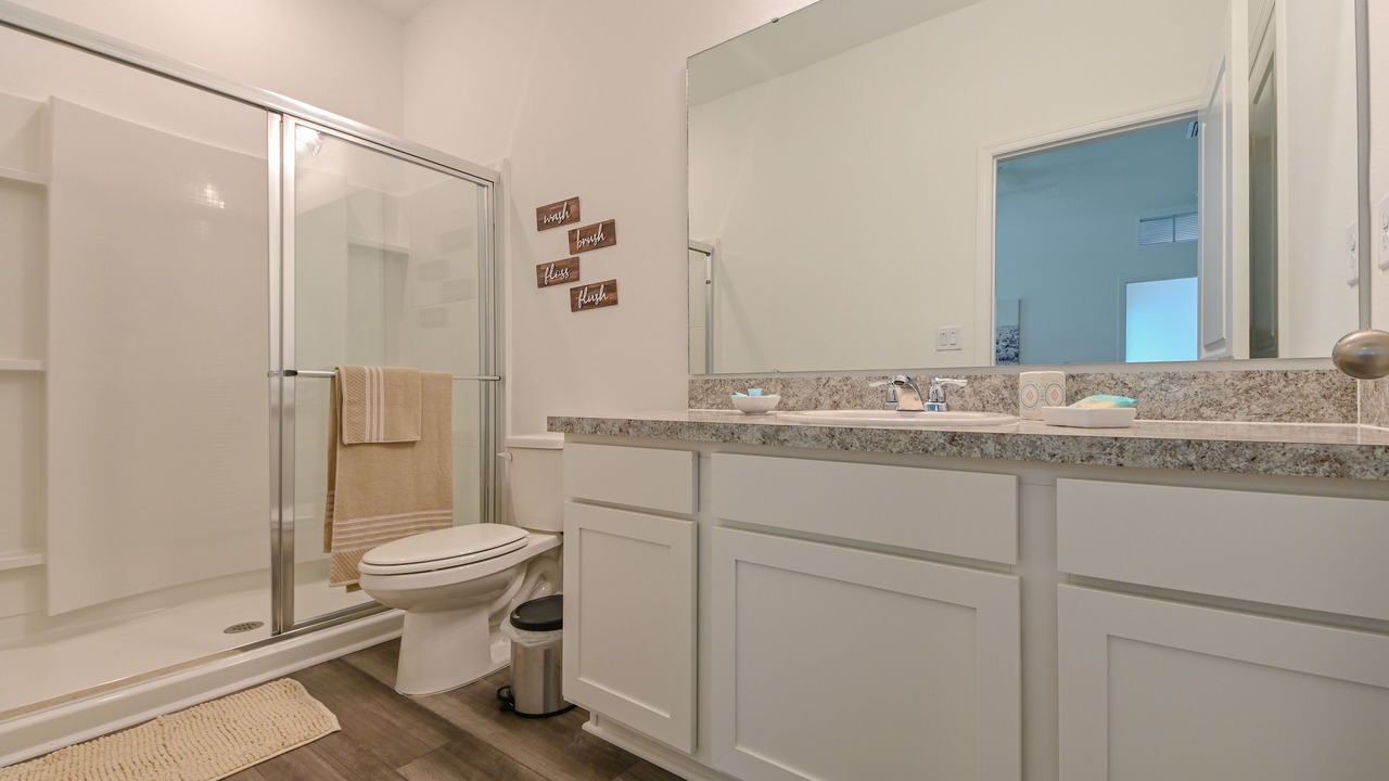 Photo of Bathroom in Zephyrhills West