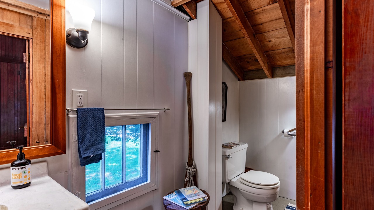 Photo of Bathroom in Clear Lake