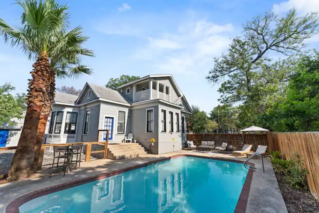 Photo of Outdoor in Midtown