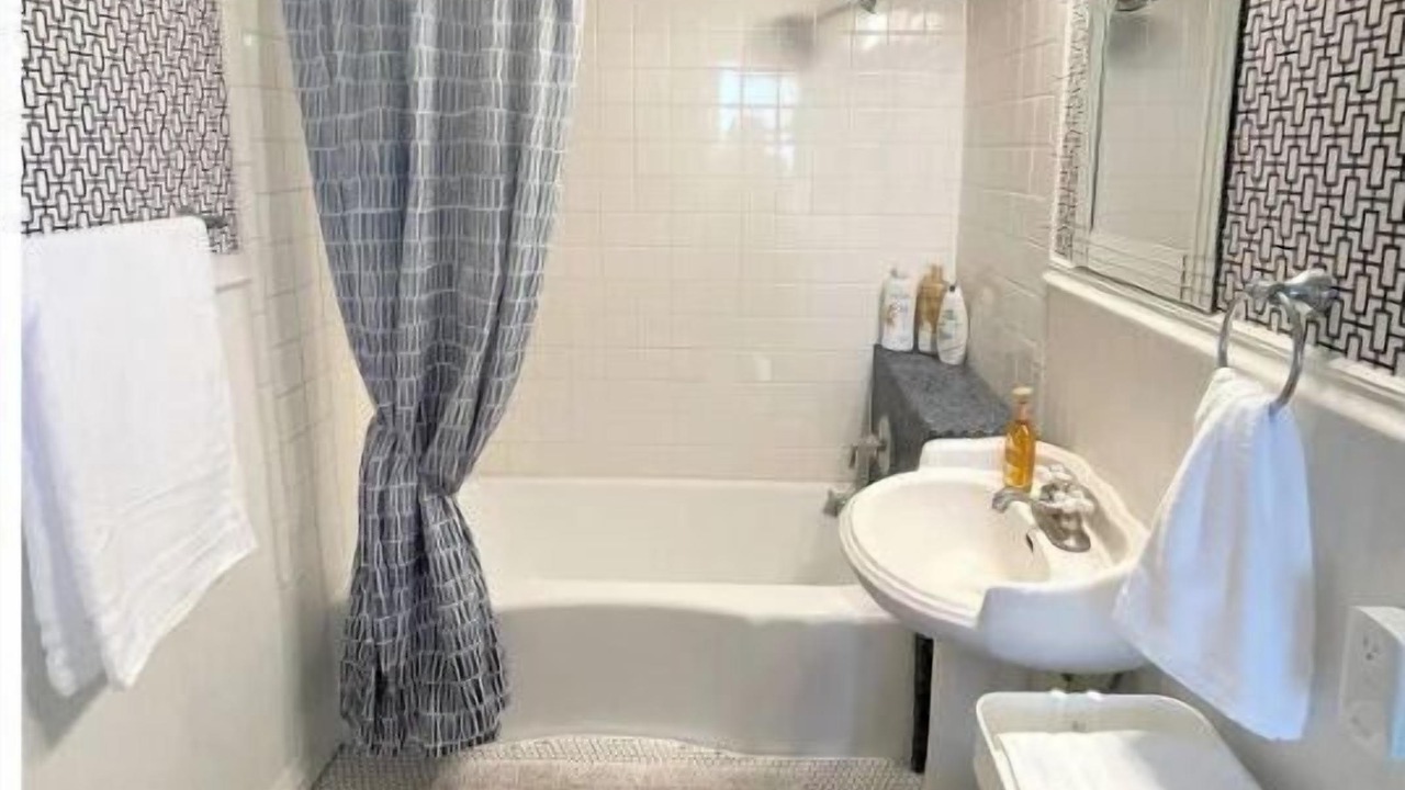 Photo of Bathroom in Midtown