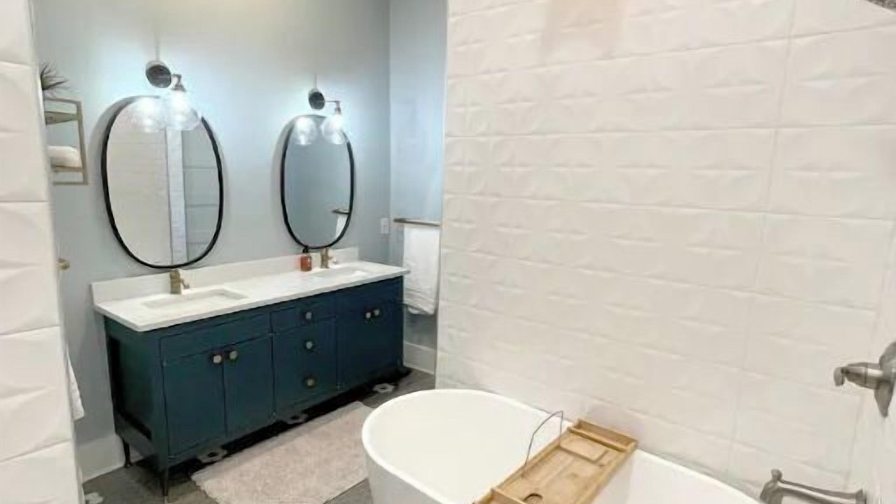 Photo of Others in Midtown