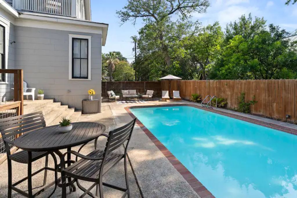 Photo of Outdoor in Midtown