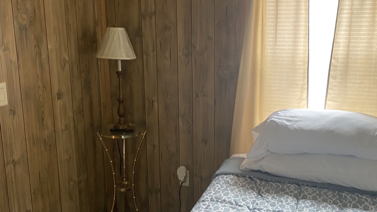 Photo of Bedroom in Bean Station