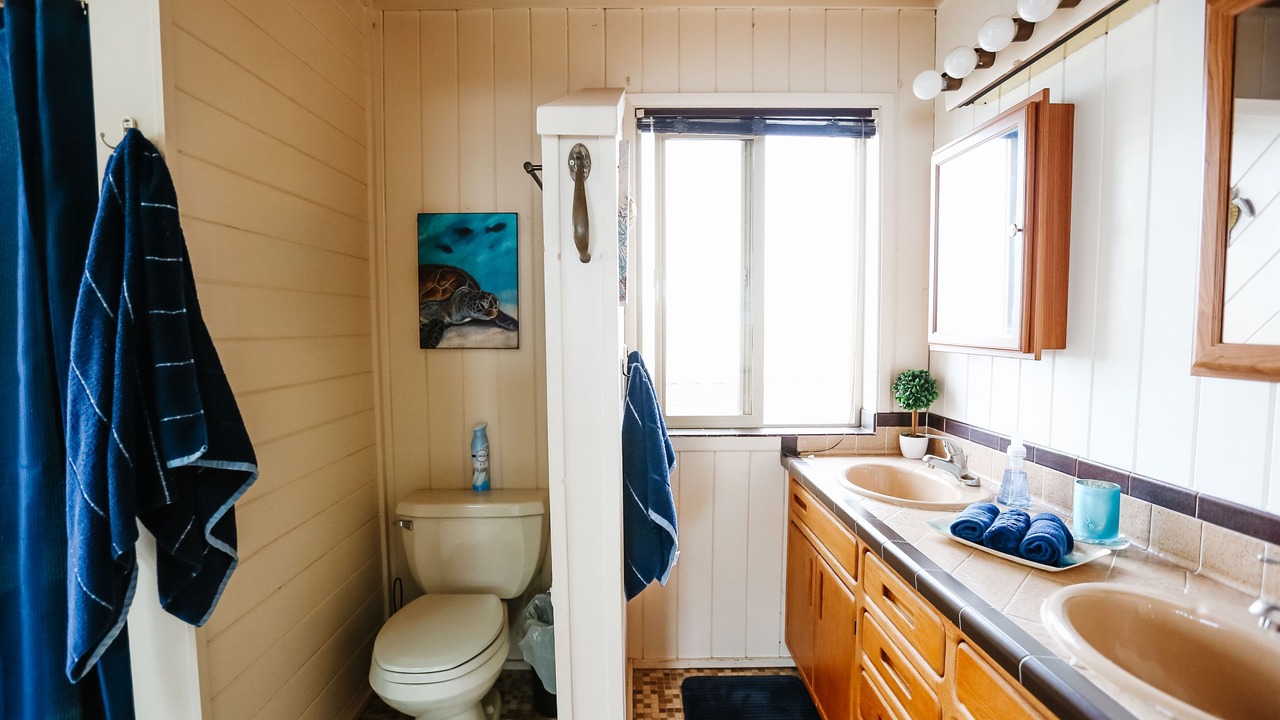 Photo of Bathroom in Crescent City