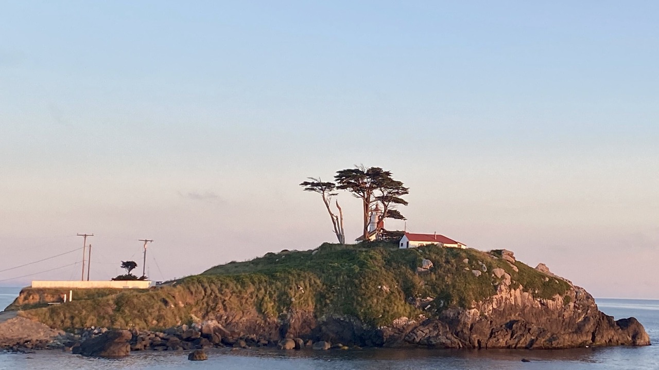 Photo of Others in Crescent City