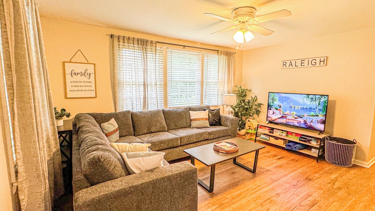 Photo of Livingroom in Raleigh