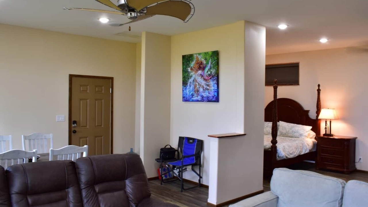 Photo of Livingroom in Sekiu