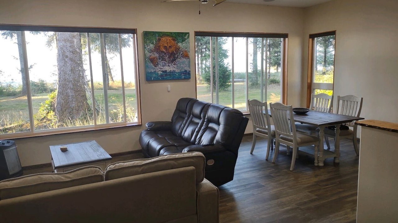 Photo of Others in Sekiu