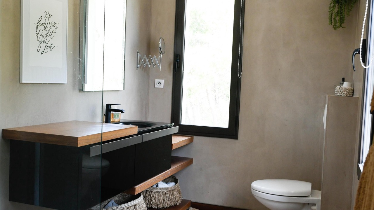 Photo of Bathroom in Aubais