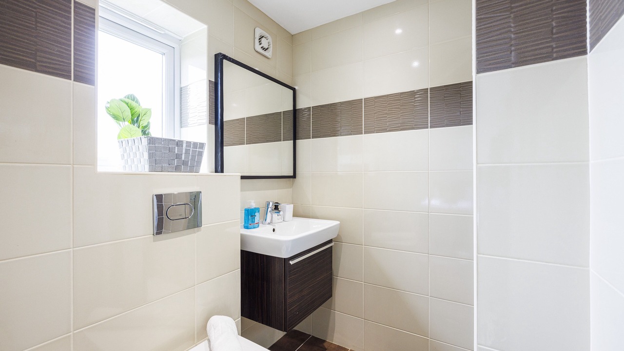 Photo of Bathroom in Tatenhill