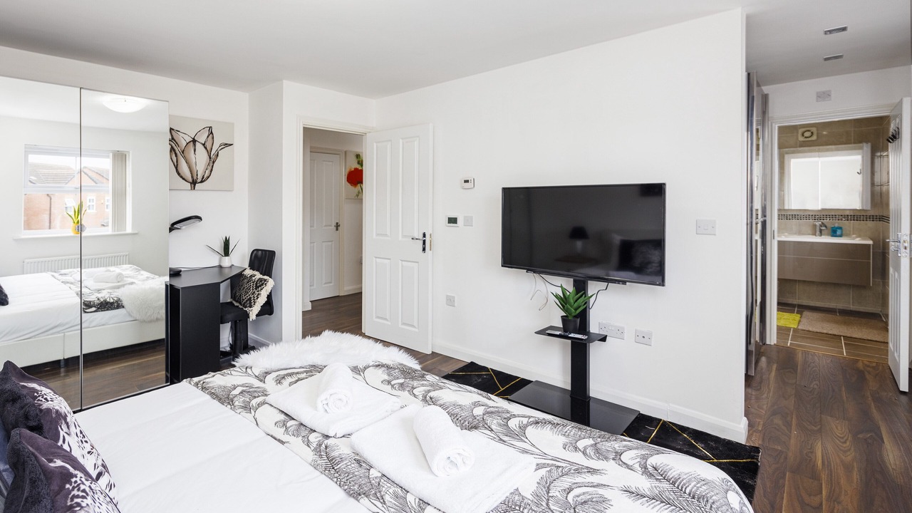 Photo of Bedroom in Tatenhill