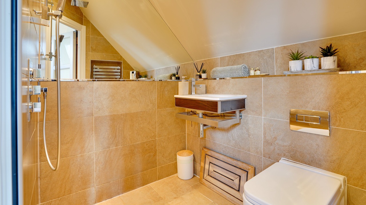 Photo of Bathroom in Alnmouth