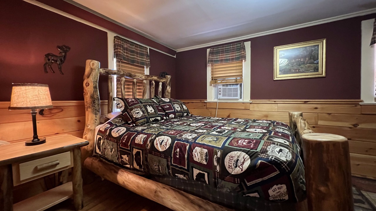 Photo of Bedroom in Lake George