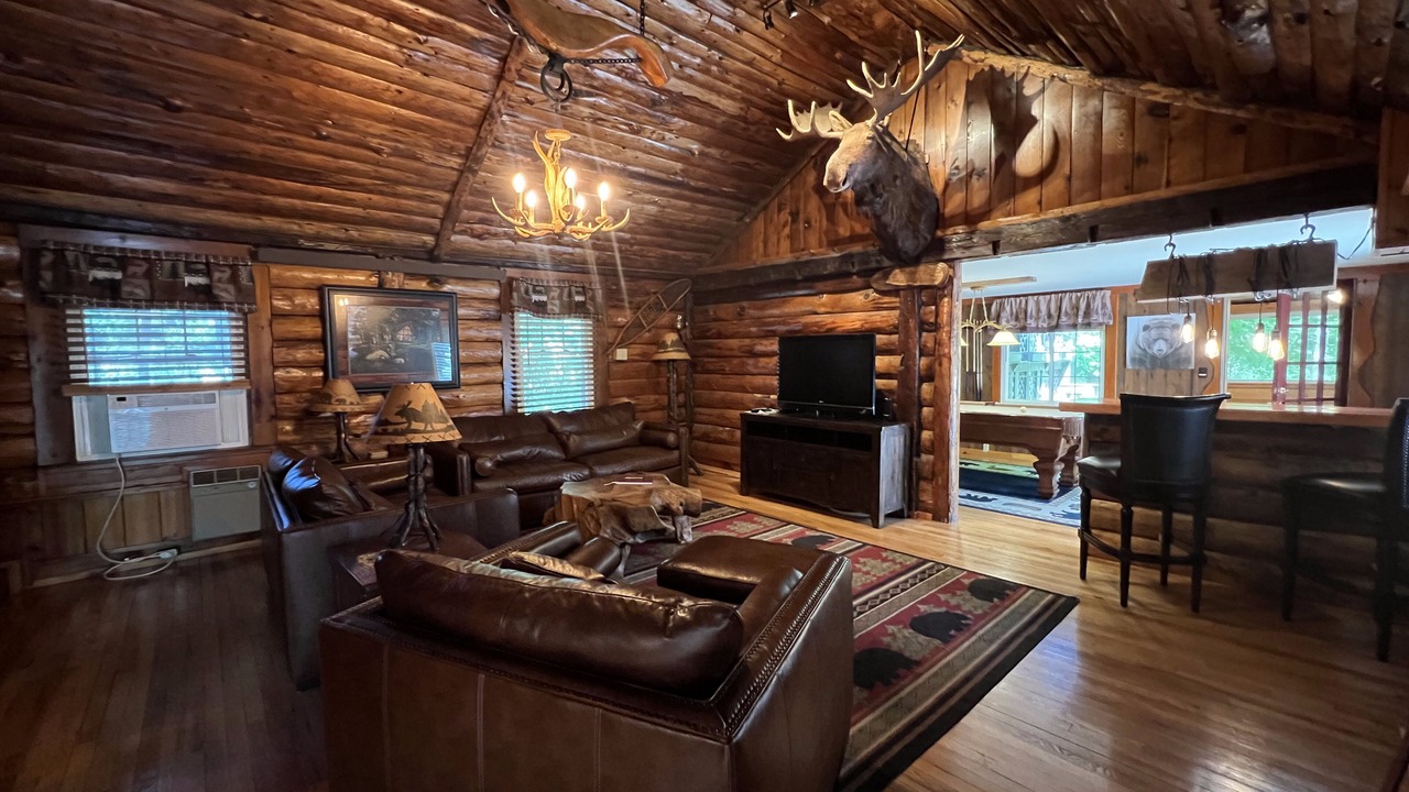 Photo of Livingroom in Lake George