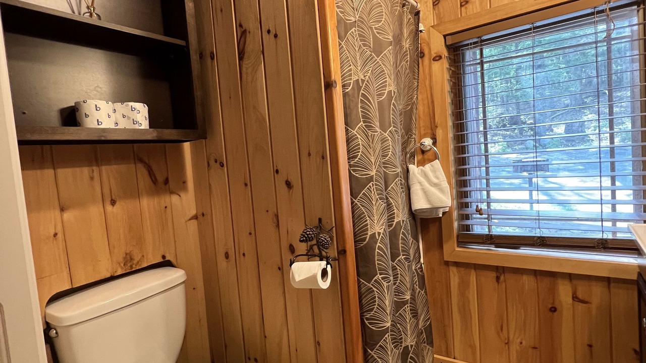 Photo of Bathroom in Lake George