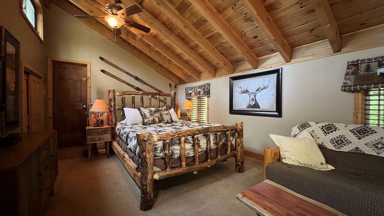 Photo of Bedroom in Lake George