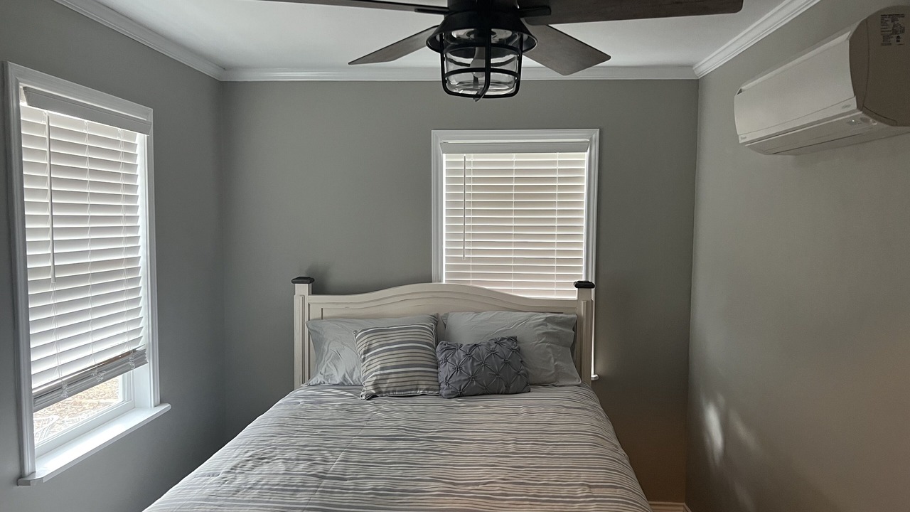 Photo of Bedroom in Mineola