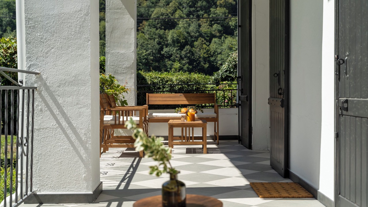Photo of Patio Balcony in Adast