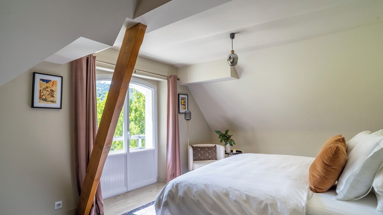 Photo of Bedroom in Adast