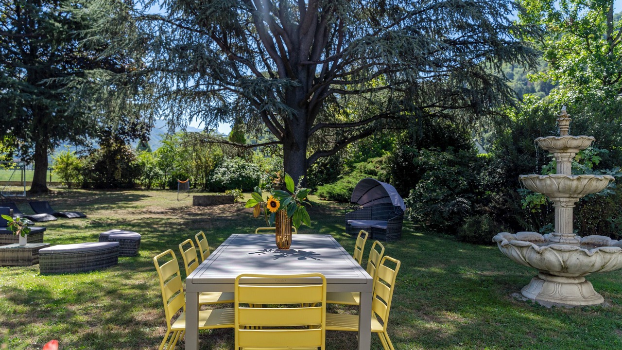 Photo of Outdoor in Adast