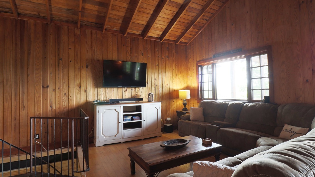 Photo of Bedroom in Arley