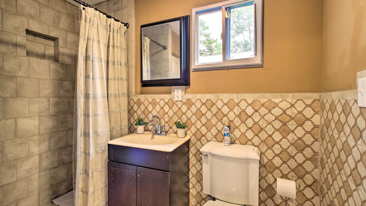Photo of Bathroom in Savannah