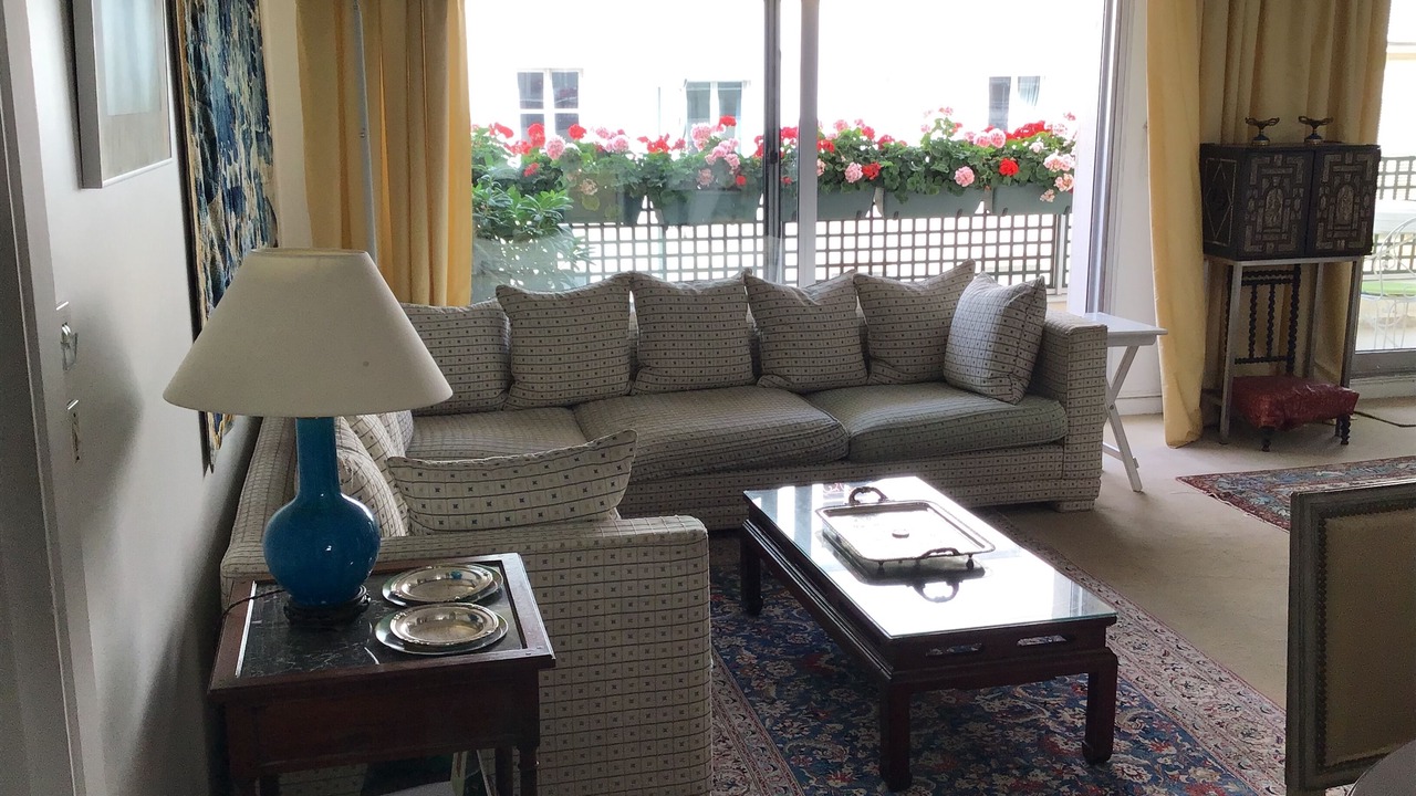 Photo of Livingroom in Neuilly-sur-Seine
