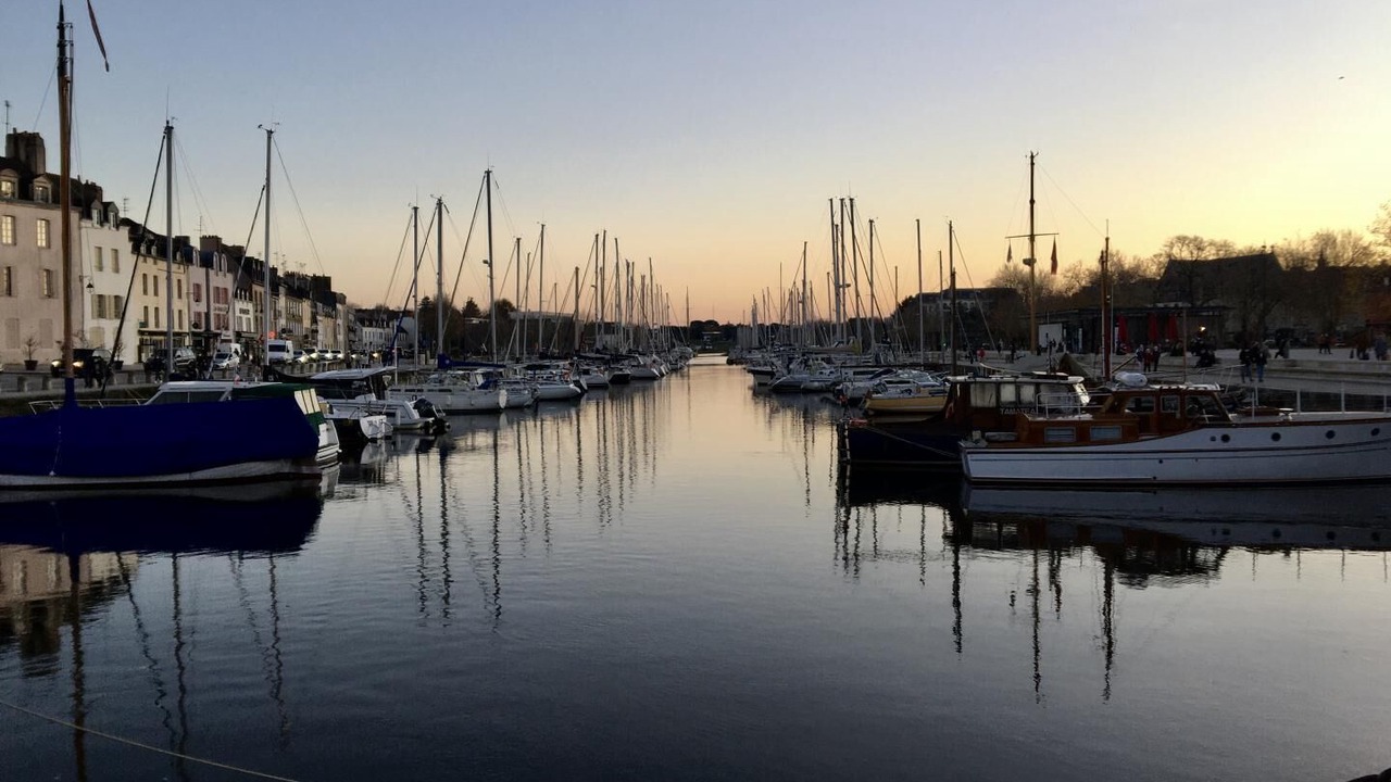 Photo of Others in Plescop