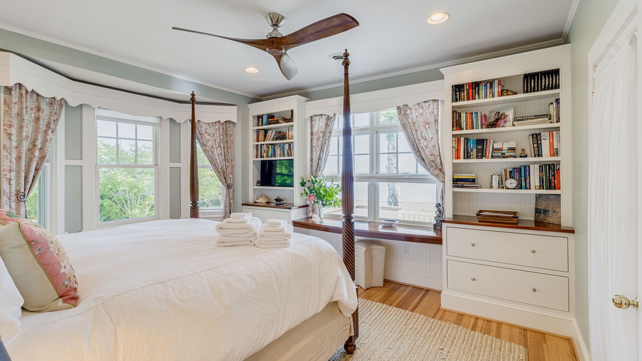 Photo of Bedroom in Annapolis