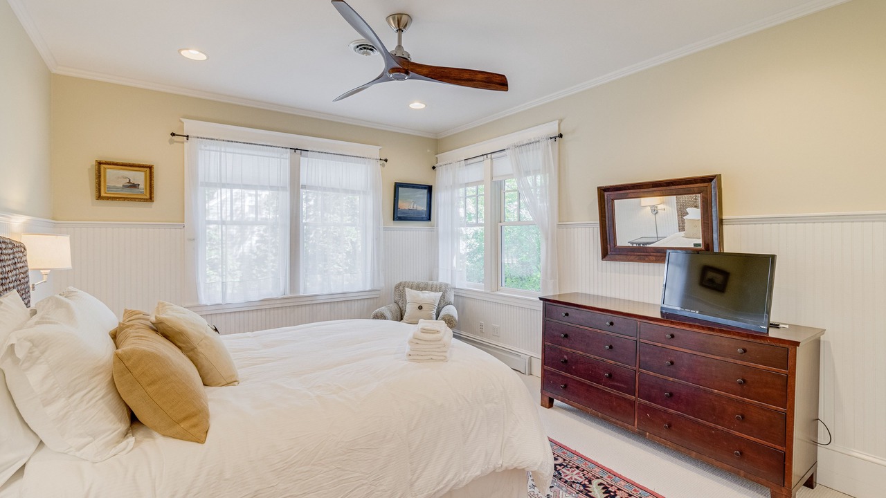 Photo of Bedroom in Annapolis