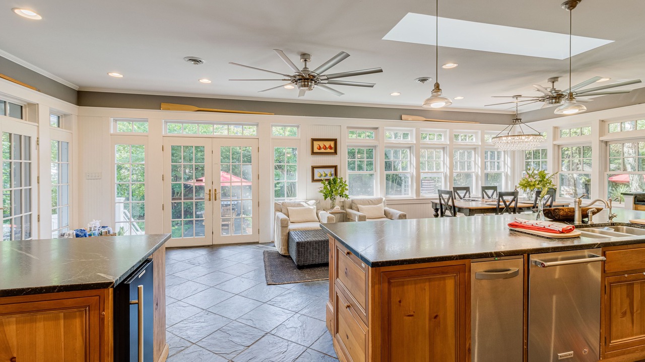 Photo of Others in Annapolis