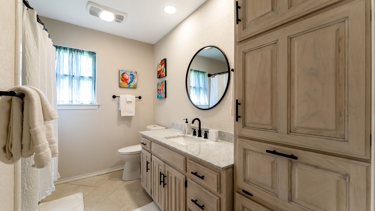 Photo of Bathroom in North Richland Hills