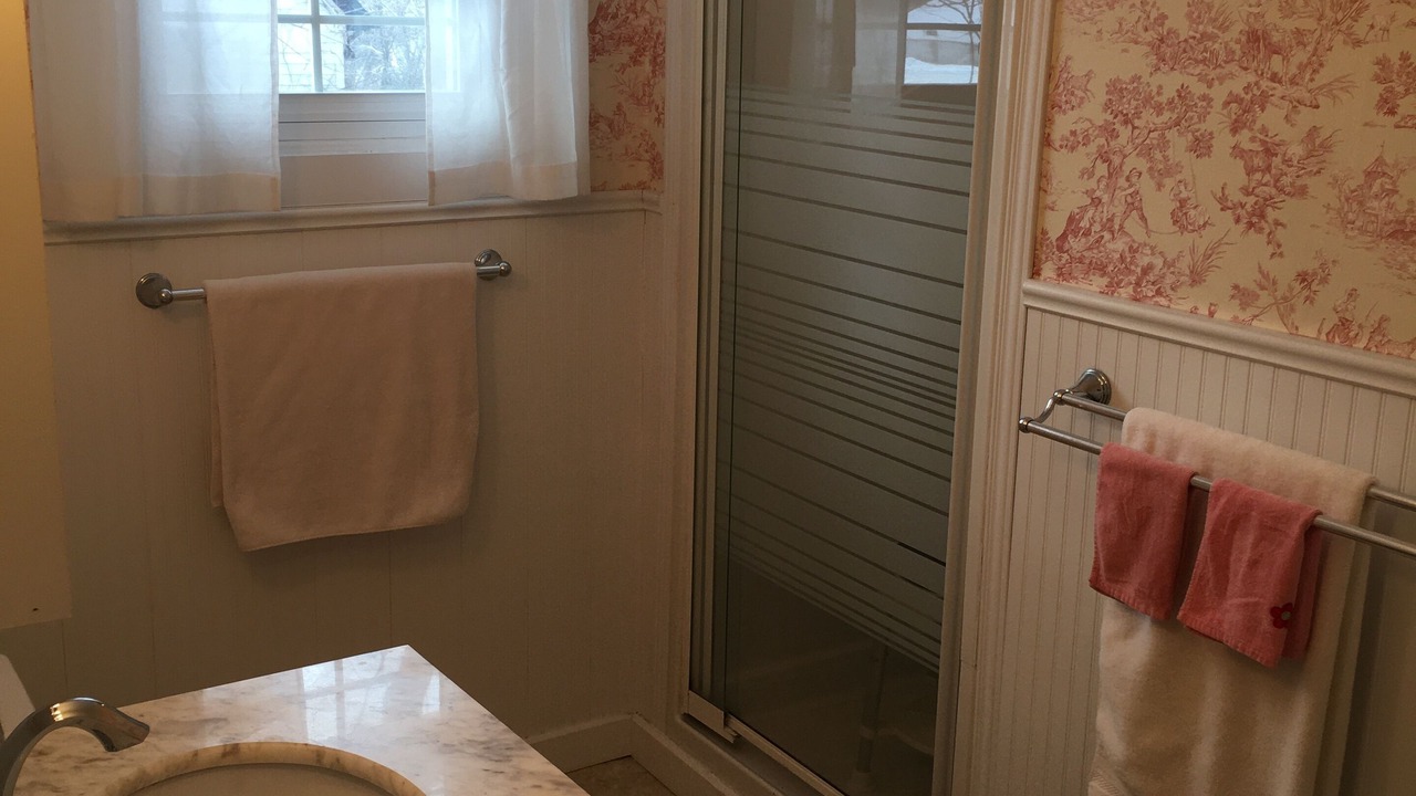 Photo of Bathroom in Crystal Beach