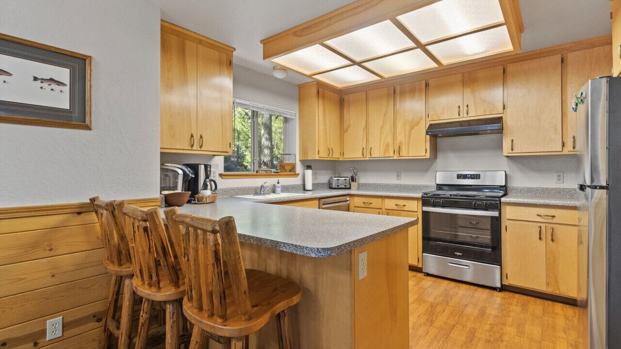 Photo of Others in Strawberry