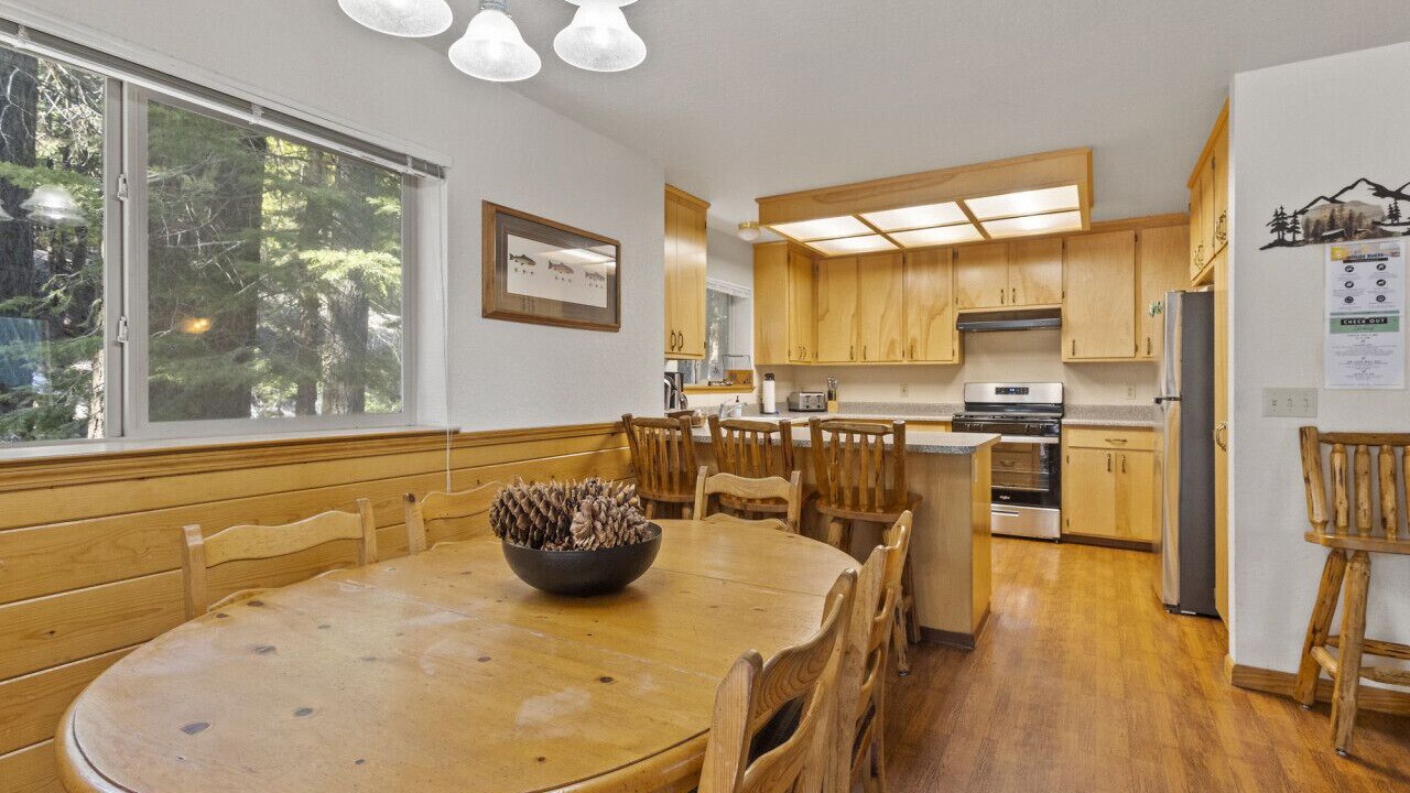 Photo of Others in Strawberry