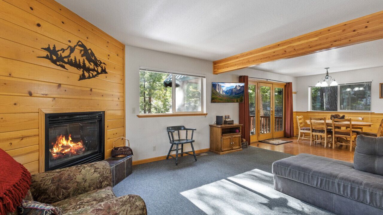 Photo of Others in Strawberry