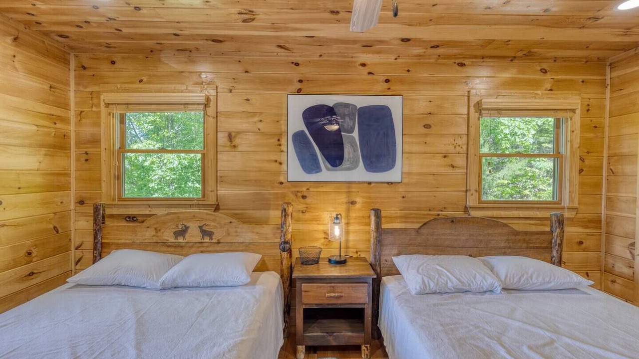 Photo of Others in Mineral Bluff