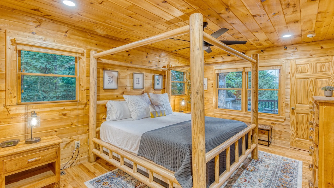 Photo of Others in Mineral Bluff