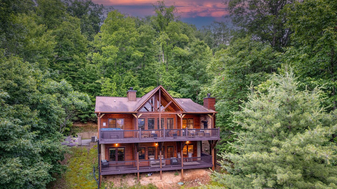 Photo of Outdoor in Mineral Bluff